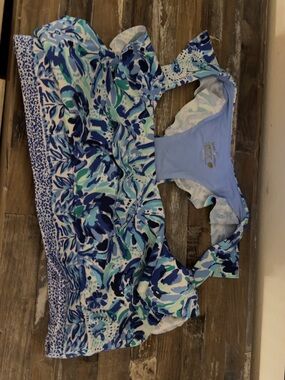 Lilly Pulitzer Blue & Aqua Floral Sports Bra